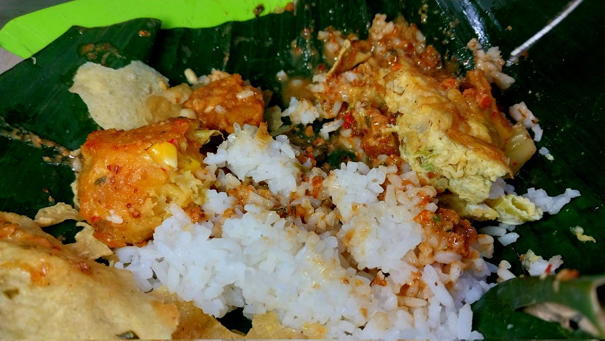 Penikmat Makan Enak tweet media