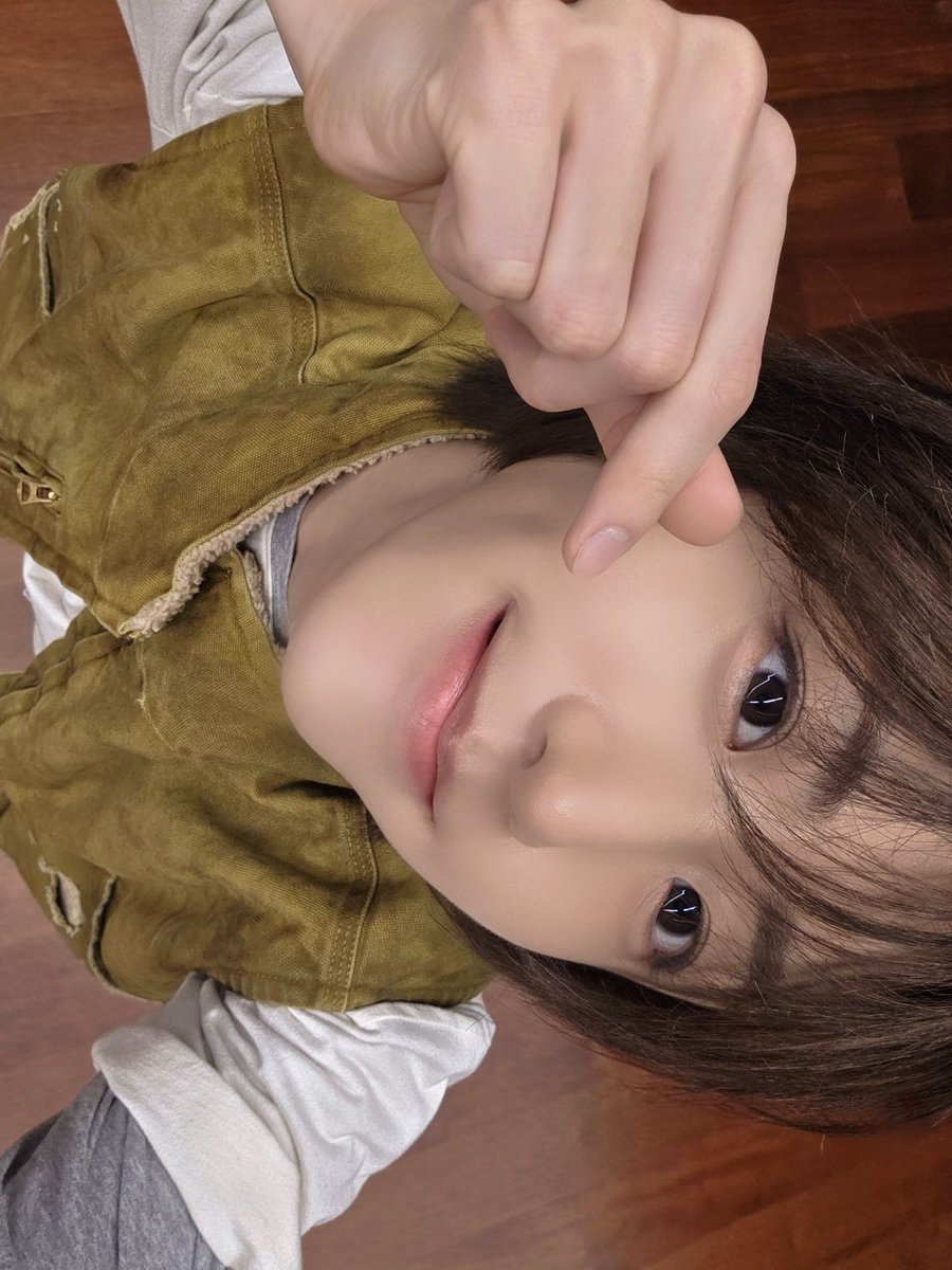 idwonbin's tweet image. For all the WITHDID who always support us and stay by our side, starting today I’ll show you a Park Wonbin from IDID who works even harder!
WITHDID, I love you ʕ ᐢ w ᐢ ʔ❤