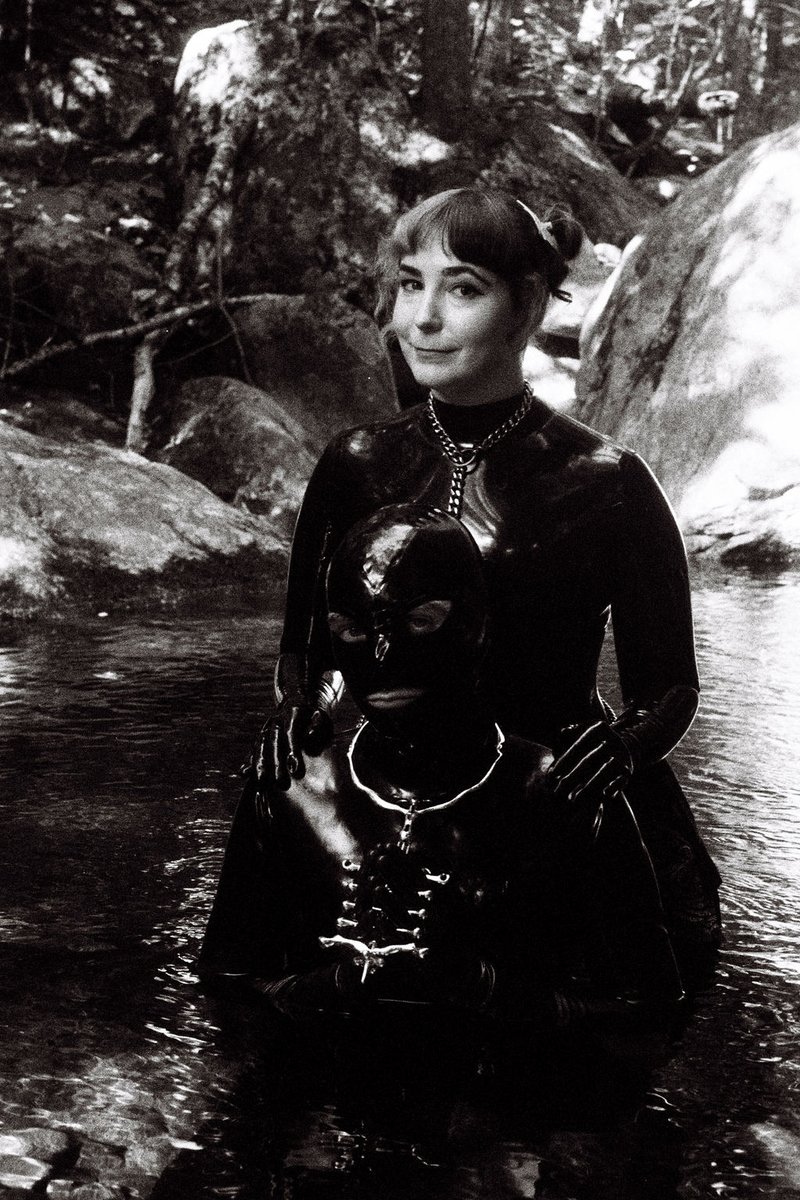 XCallxMexSirX's tweet image. Wrapped in Latex and waterfall mist, One leads and the other follows.

✨:@userdevoid
📷: IG@the.filmme.fatale
Assist IG@aetherial.allure

#BostonBDSM #Bostonkink #Bostondomination #Dominatrix #photoshoot #latex