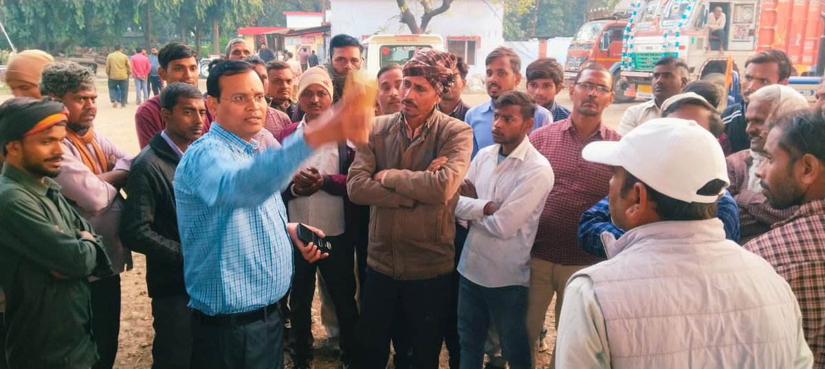 क्रय केन्द्रो का निरिक्षण एवं किसानो के साथ वार्ता l