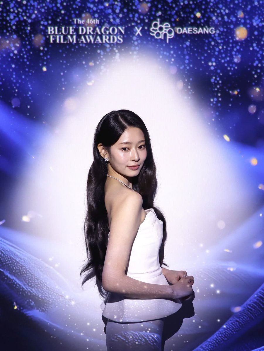 Kim Minju Updates tweet media