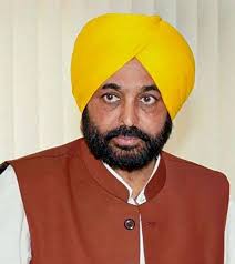 amitpandaynews's tweet image. मुख्यमंत्री @BhagwantMann का गुरदासपुर दौरा

दीनानगर में नए शुगर मिल प्रोजेक्ट की करेंगे शुरुआत 

गुरदासपुर कोऑपरेटिव शुगर मिल की क्षमता 2,000 टन से बढ़ाकर 5,000 टन

मिल में अत्याधुनिक मशीनरी, सल्फर-रहित रिफाइंड शुगर प्लांट और 28.5 MW पावर प्लांट लगाया जाएगा

जहां पहले 2,850…