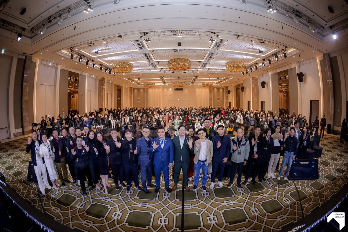 StayLP_World's tweet photo. Some moments donโt end when the event does,
they continue in the people who were there.
The StayLP Korea Summit left us with shared laughter, real conversations, and a sense of belonging you canโt manufacture.
Here are a few moments that made the day unforgettable. โจ
#StayLP #Seoul2025 #TravelFi