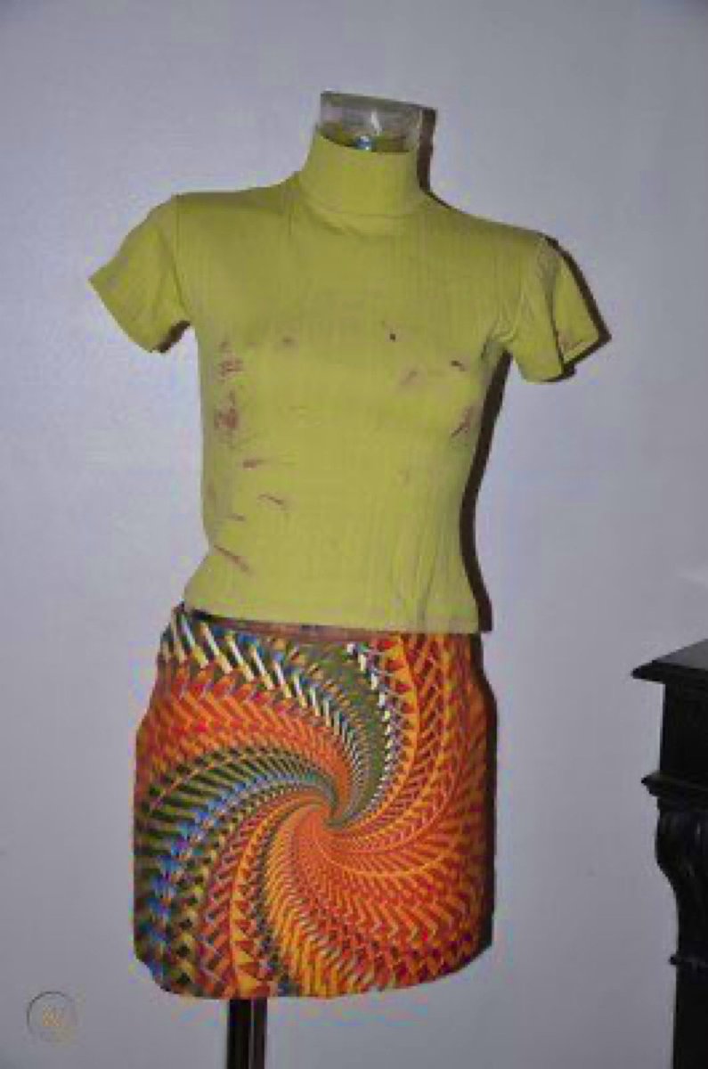 If you know this clothes, we can be friends!!
