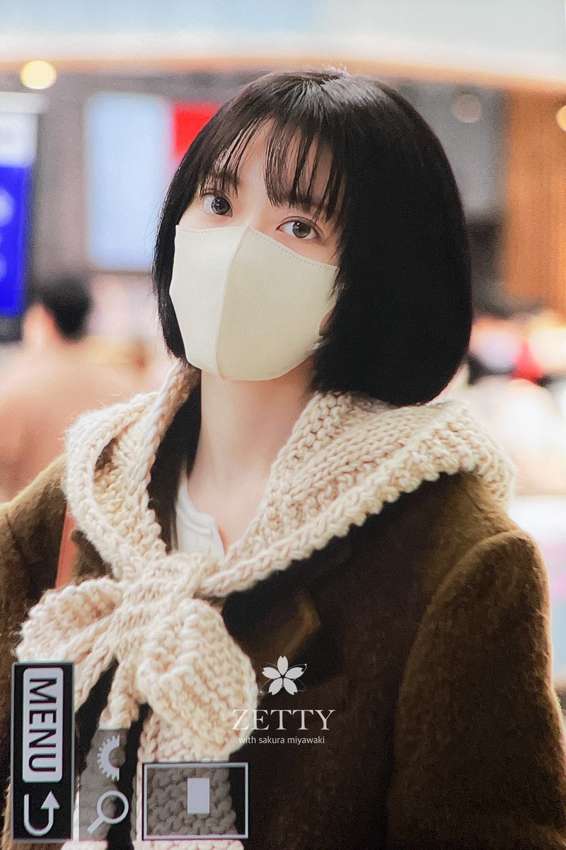 kkura in her knitted hooded scarf she made oh kkurochet 2.0 is dropping soon omggggg