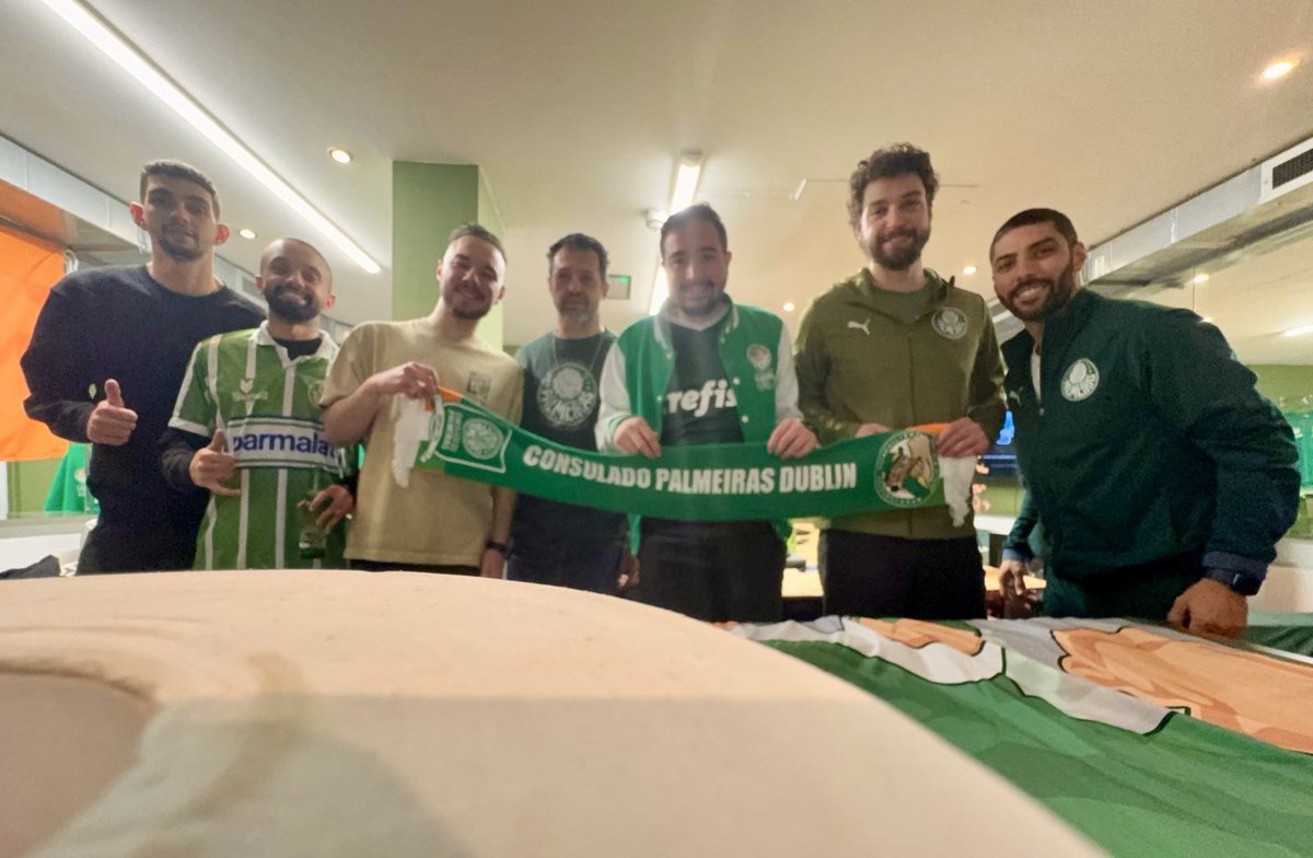 Grêmio 3x2 @palmeiras

#diadepalmeiras #familiapalmeiras  #palmeirasminhavidaévocê #avantipalestra #palmeirasdublin  #palestraitalia #maiorcampeãodobrasil #verdeéacordainveja #alviverdeimponente #palmeirasdetodos #ireland #almaecoração #todosomosum #dublin