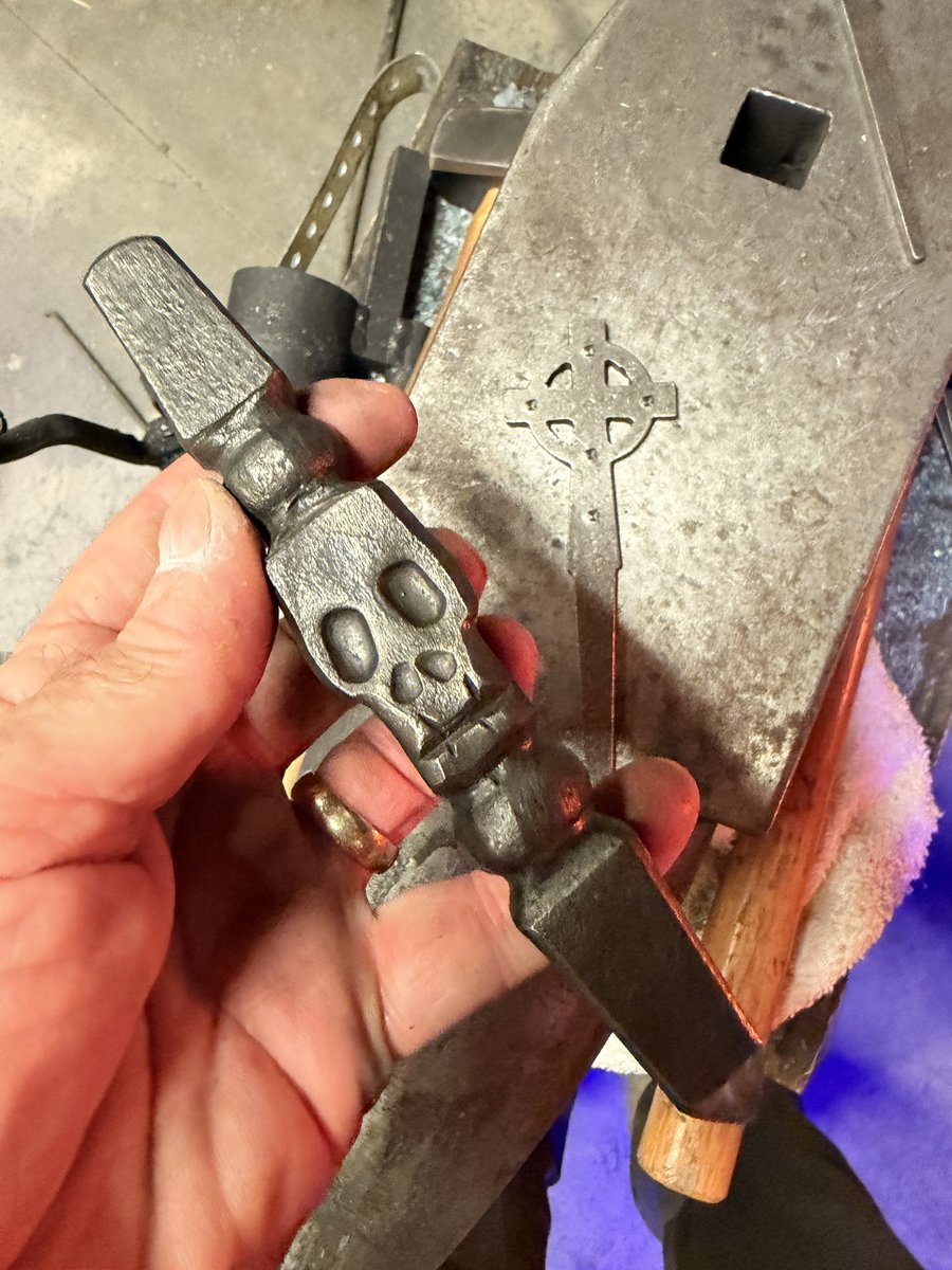 MichaelGannotti's tweet image. When I have drilling on tap, like tonight making wall hooks, this punch from Michael Hoops make marking the steel a breeze. Plus… it just plain looks cool. #diy #Metalwork