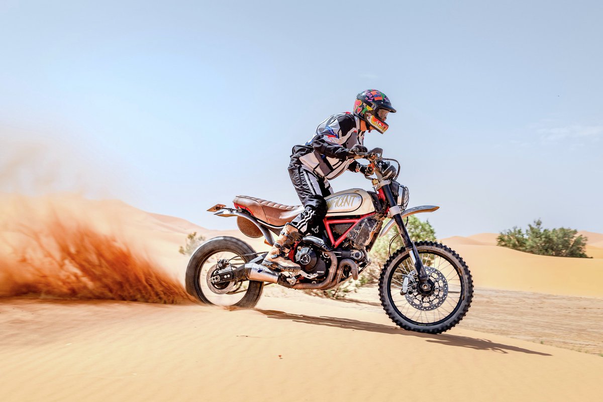 plot_touring's tweet image. ARIETE🥽WABIゴーグル、詫び寂びを指しシンプルで少しクラッシックなデザインでバイク/スカイダイビング/スノーにも使用可能であらゆる場面で活躍します🔥🔥🔥
・眼鏡には不可
・光学歪みなし/防曇処理/UV仕様
ｺｰﾄﾞ:14980-LNGG
#ARIETE #アリート #WABI #バイクゴーグル #スノーゴーグル