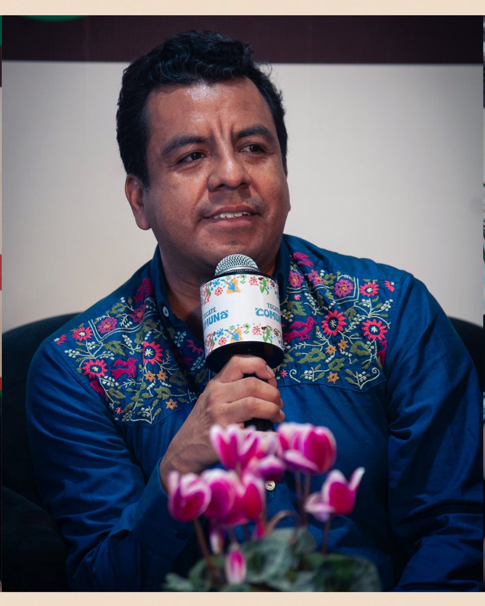 todoindierock's tweet image. En rueda de prensa, @lasantacecilia nos platicaron que de #Puebla les encanta su gastronomía, así como el cálido público que los recibieron en el #TecateComuna 

📸 x @eddysseomx 
🖊️ @ApodacaBooking | @ApodacaGroup | @TecateComuna | @ocesa_total | @eticket 

#TodoIndieRock