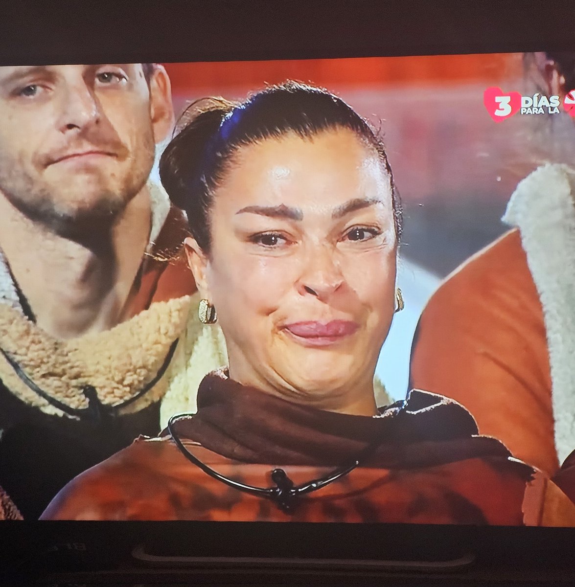 estebanwolff's tweet photo. Ay no qué emoción 
#MundosOpuestos13 https://t.co/4erUiUau9e