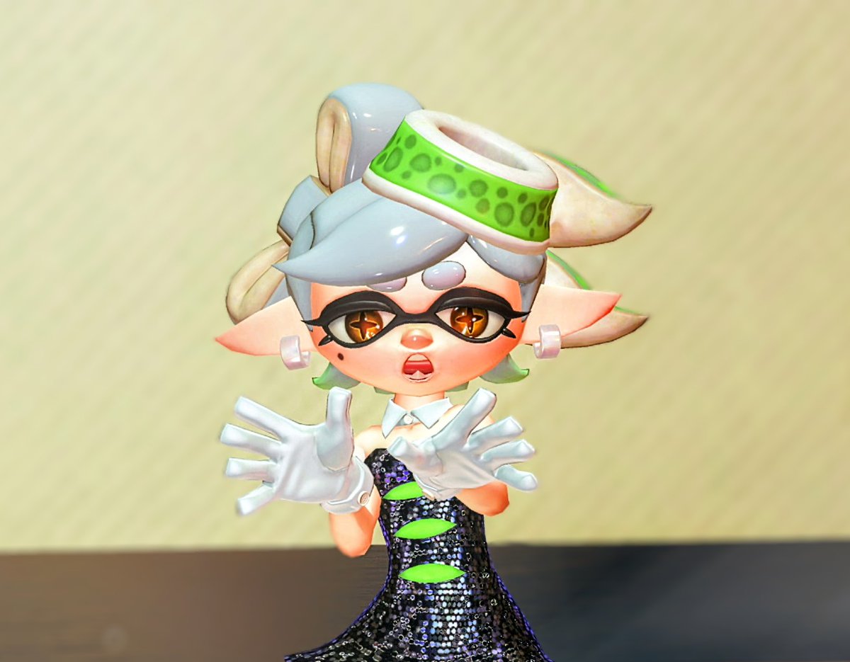 HopefulDream98's tweet image. The woman was too stunned to speak! 

#Splatoon3 #NintendoSwitch #NintendoSwitch2 #NintendoSwitchOnline