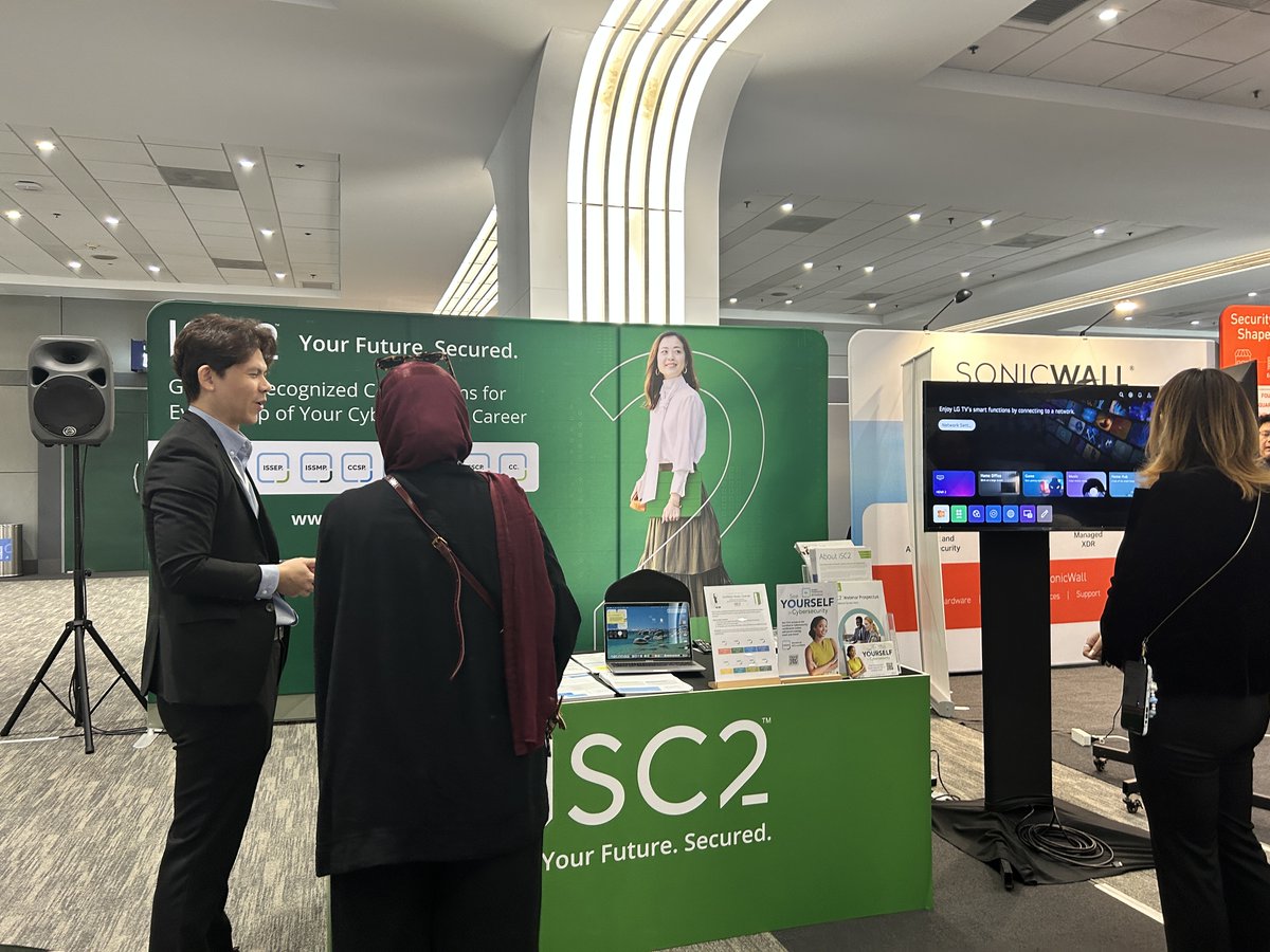 ISC2APAC's tweet image. It&apos;s day 1 of #CDIC2025 in Bangkok! Meet our team at booth P12 and get answers to your questions on our globally recognized certifications, exam preparation resources or your membership. Plus, get a chance to collect some cool ISC2 swag. Seeing you!🤝

#CISSP #CCSP #cybersecurity