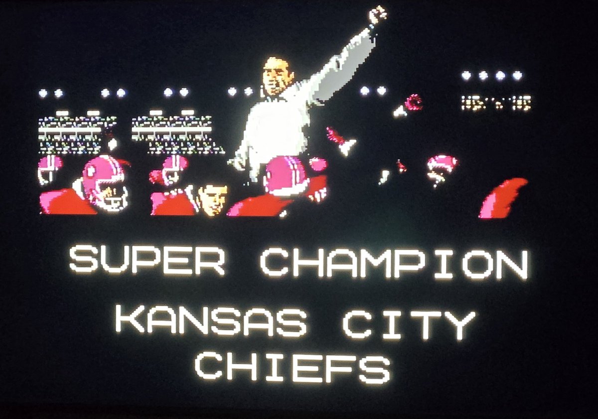 metricnavigamer's tweet photo. I mean...it had to be done.

#kc #tecmo #tecmosuperbowl #football #nes https://t.co/uGlgURGx1D