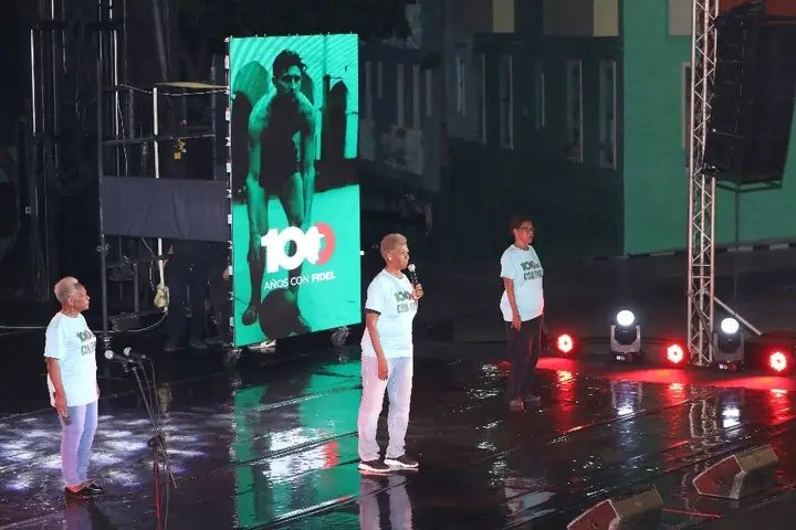 Homenaje a Fidel #FidelPorSiempre #100AñosConFidel
