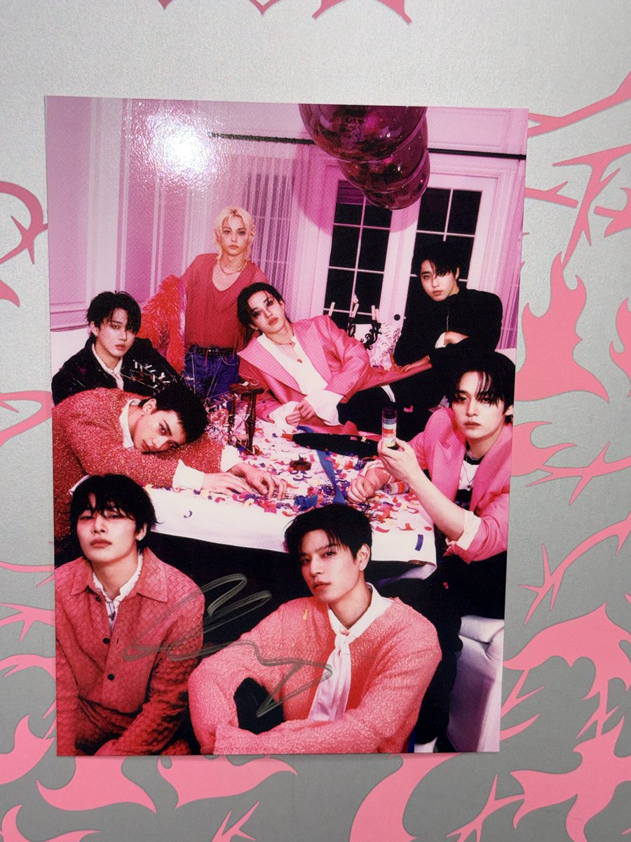 hanstoenails's tweet image. FUCK ME IM SO 

MY DO IT PULLS?! 

AHHHHHHHHH