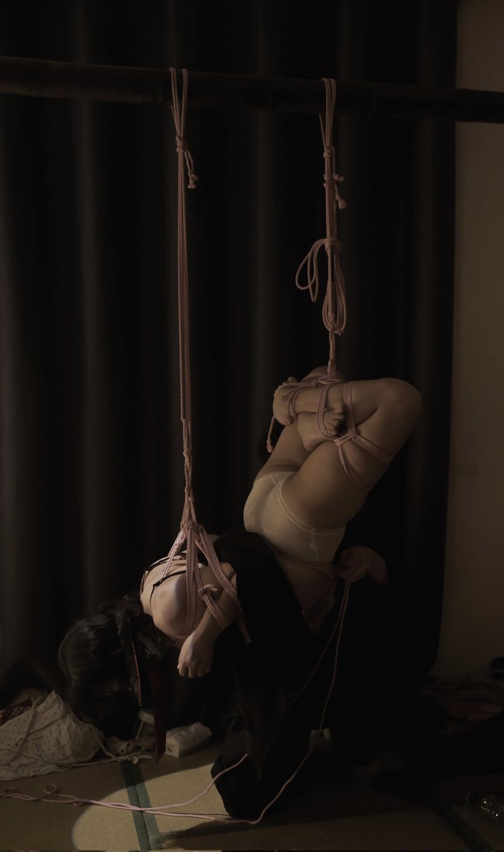 做一只快乐的招财猫
R: <a href="/liliane_reid/">不知（觉·Studio</a> 
P： @lw7826810239143 &amp;传真
M: <a href="/wuyuesky/">半半</a> 
场地： <a href="/TLtianlan/">天蓝</a>