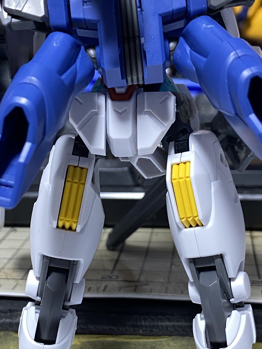 ayakanP's tweet image. エアリアル改修型。エアリアルシリーズは無加工で30MSの体が収められるから好き。( ´ω`)顔はスレッタのアイデカール。
#ガンプラ #30MS #MS少女