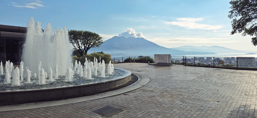 funkuso2nd's tweet image. 肌寒い季節になりましたね。皆さまにおかれましては、寒さに負けず、お体にご自愛ください