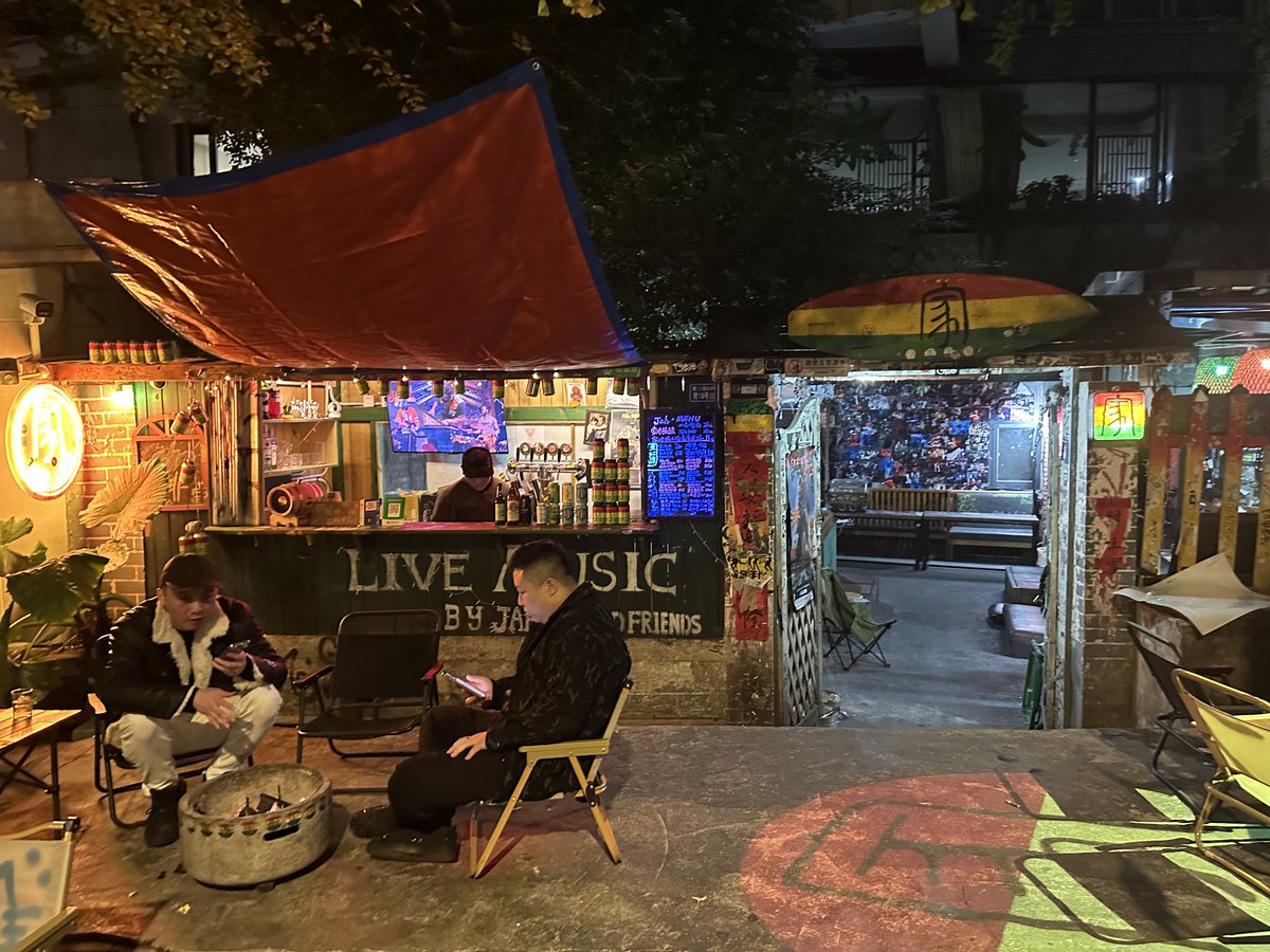 Funky末吉 tweet media