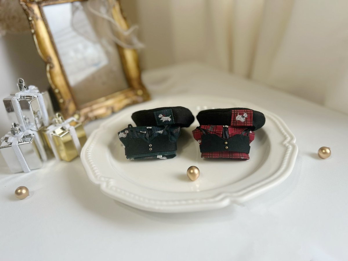 romu_qv's tweet image. BOOTH 頒布のお知らせ 📢

【11月28日（金曜日） 夜21時〜】

以下2種のお洋服を
BOOTHにて販売します .⋆𝜗𝜚 🎄🔔

注意事項は後日ツリーに繋げていきます💭

《 .deux 》
dotdeux.booth.pm #booth_pm