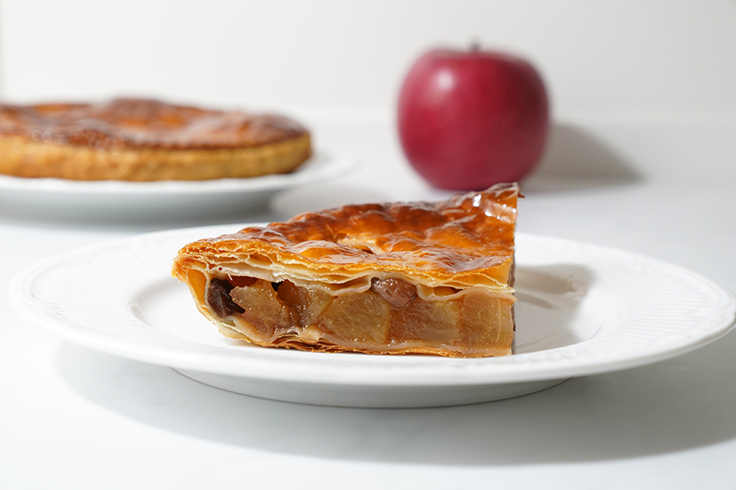 okibarisan_847's tweet image. #FMヨコハマ #なかの綾 の #今夜もおきばりさん
#ポンパドウル では「創業祭」開催中🥖
日替わりで人気商品が感謝価格!
毎日GO💨
27 日(木)限定　塩パンロール あんバター
28 日(金)限定　横須賀海軍カレーパン
29 日(土)限定　チーズバタール
30 日(日)限定　アップルパイ
 pompadour.co.jp/topics/5307