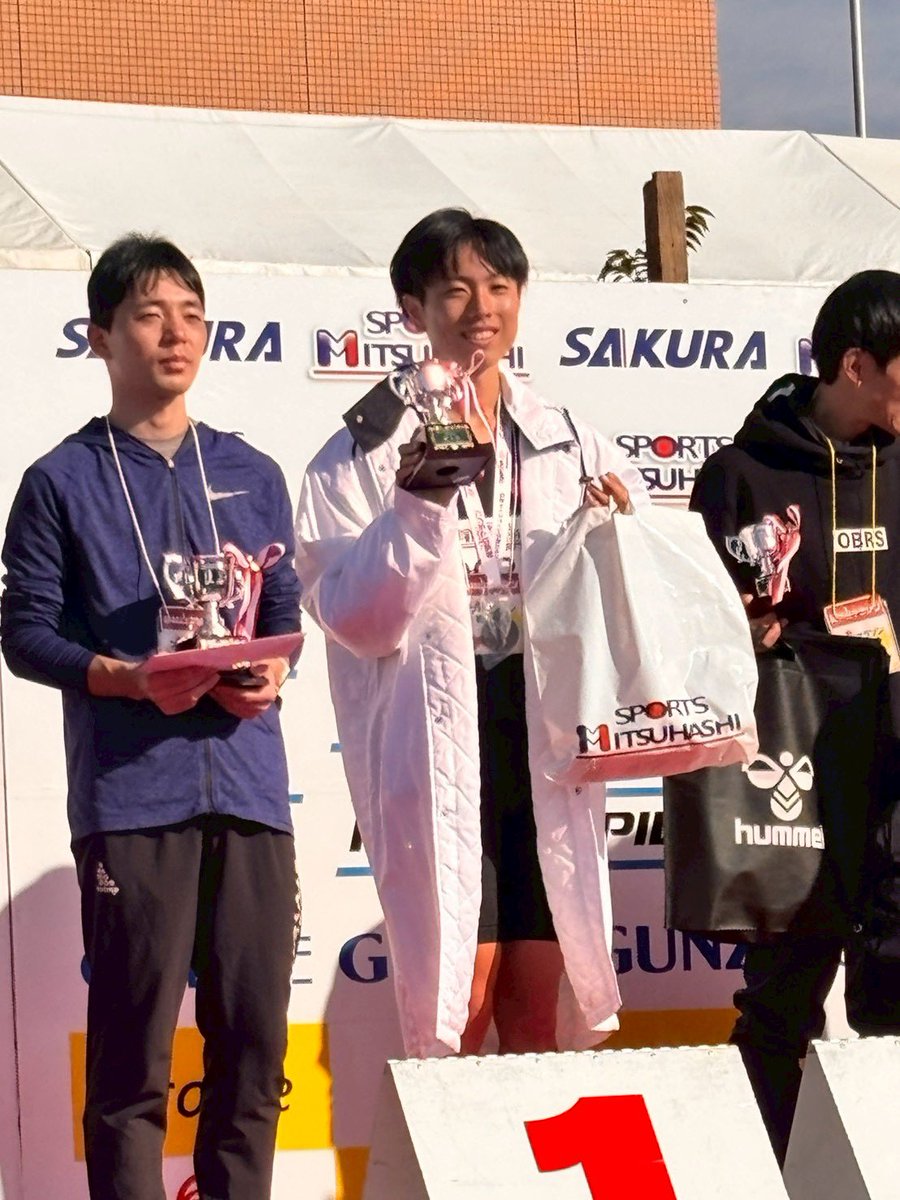 福知山マラソン2025
2時間23分52秒　3位🥉
サブ20を目標に走りましたが、ラスト5kmで低血糖状態になり、大失速してしまいました。
やはりマラソンは難しいです。
京都マラソンは笑顔でゴールできますように✨
#OBRS
#福知山マラソン
#公務員ランナー
#京丹波町