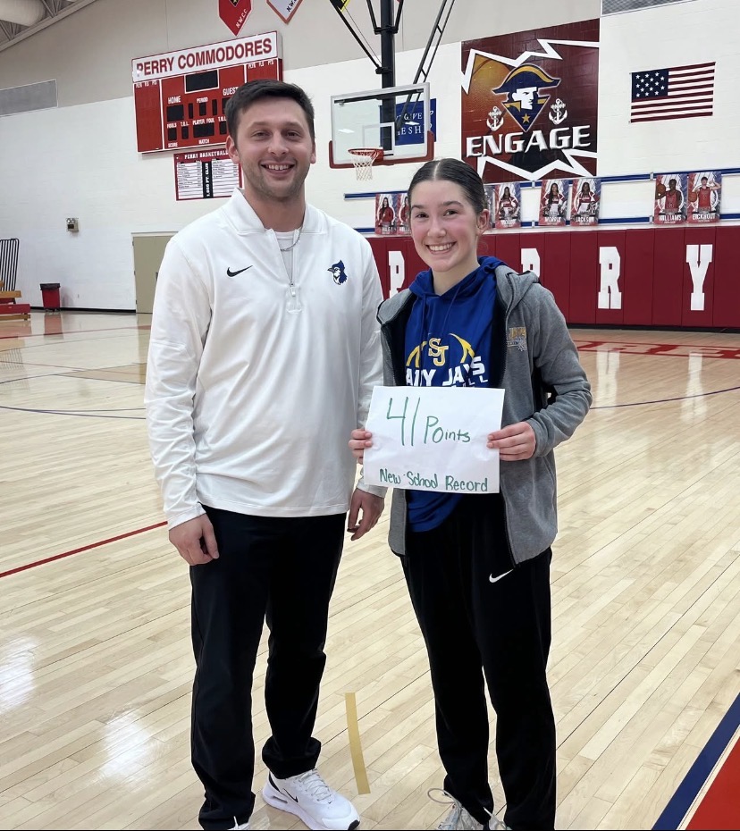 Kerner erupts for school-record 41 as Lady Jays cruise past Perry delphosherald.com/kerner-erupts-…