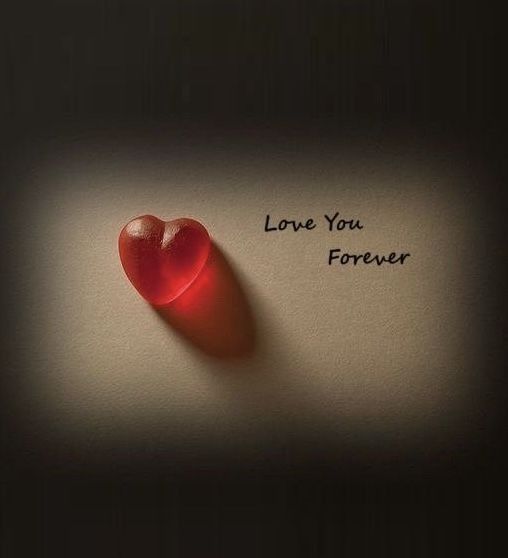 وكم أعشق تلك الأوقات التي تأخذيني فيها إلى عالمكِ الخاص المليء بالإحساس والعشق ❤️❤️