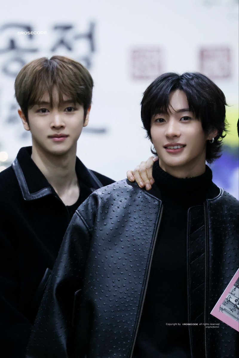 Rosecode91321's tweet image. 251126

#성찬 #앤톤
#성찬영
#SUNGCHAN #ANTON 
#RIIZE #라이즈