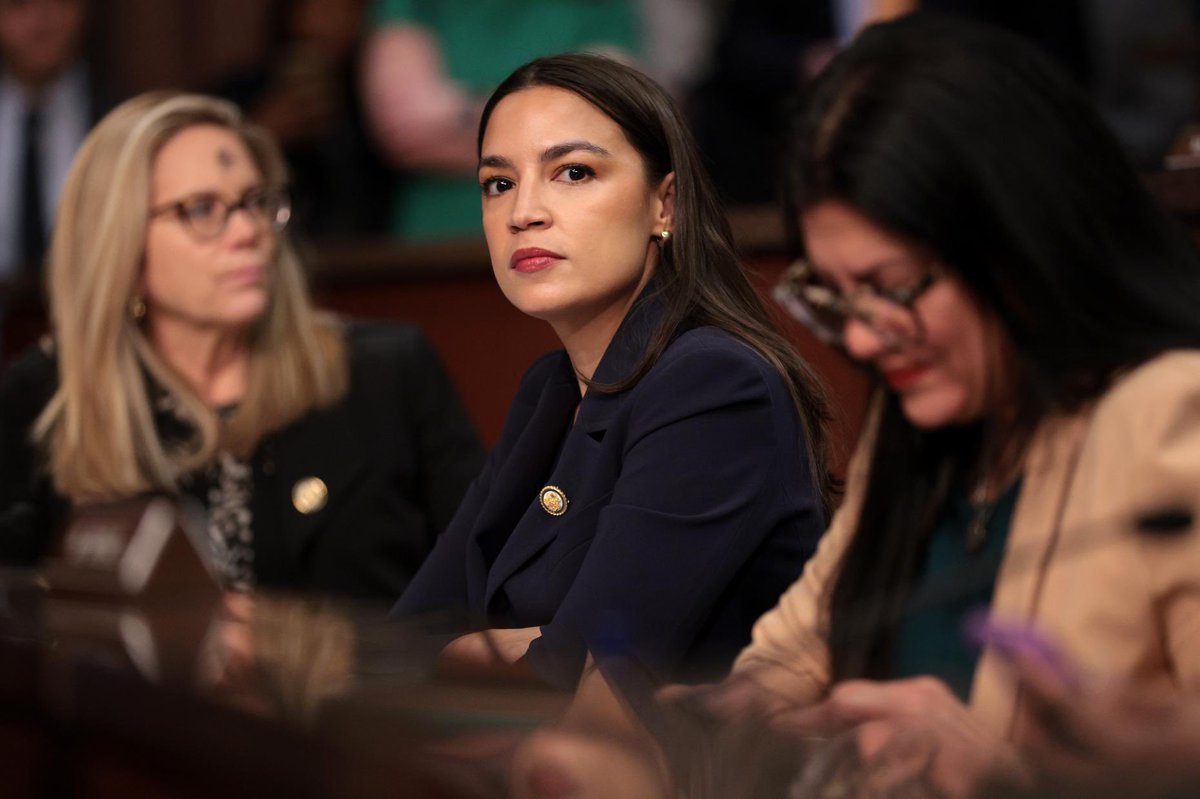 🚨AOC on Primary Endorsements:

“I don’t think I’m going to be making any sort of announcements about any primaries, at least until January.”