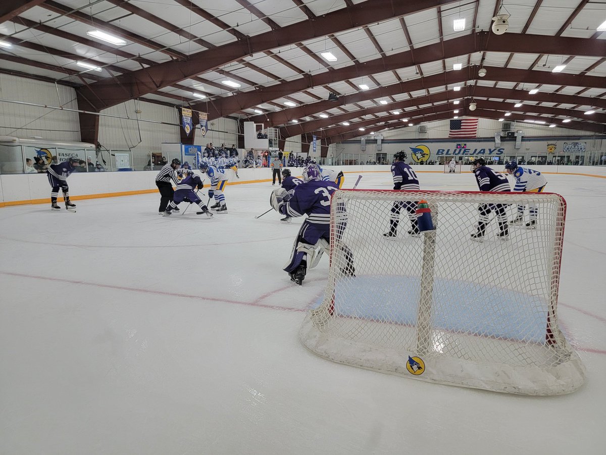 Bonus Hockey tonight. 5-5