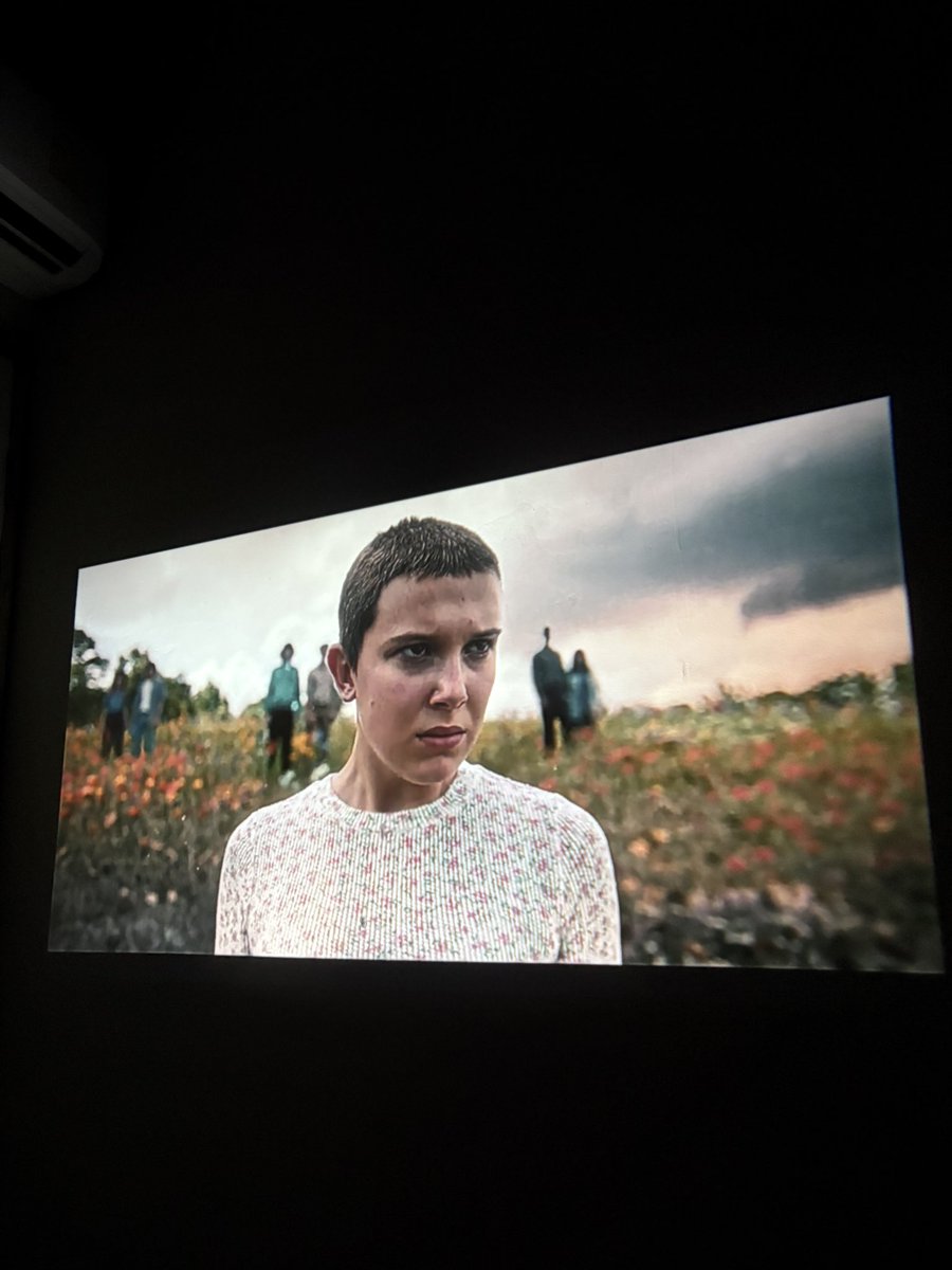 Volví a ver todas las temporadas y terminé a tiempo para ver la ultima temporada 🥺<a href="/StrangerNews11/">Stranger News</a>