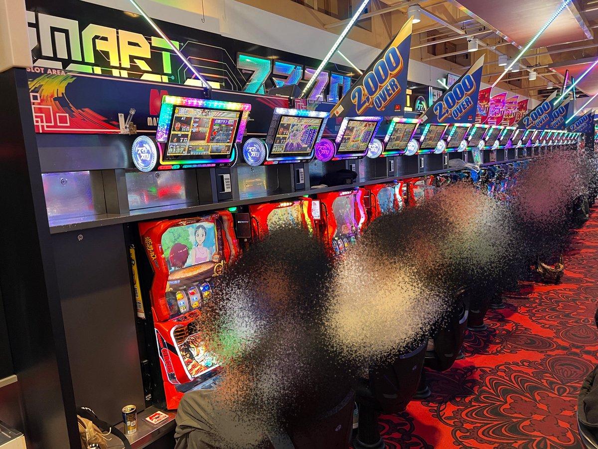 悪くはないんだよなぁ～と思ってたらこの画面😳隣りの台は内容だいぶ