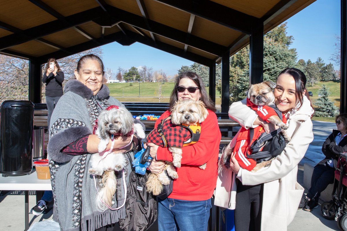 sidifers's tweet image. Salt Lake City annual should to meet up brought to you by myself. It feels so proud of myself for creating this event having so many people show up and support me.