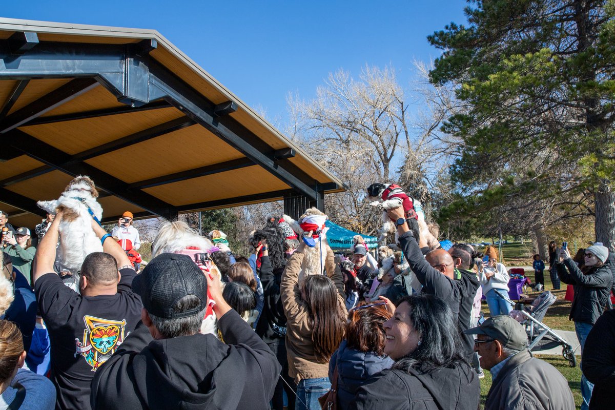 sidifers's tweet image. Salt Lake City annual should to meet up brought to you by myself. It feels so proud of myself for creating this event having so many people show up and support me.