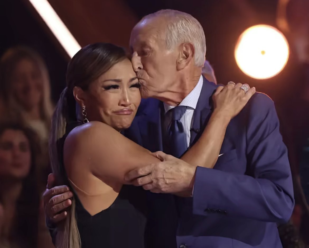 Missing Len rn #DWTS