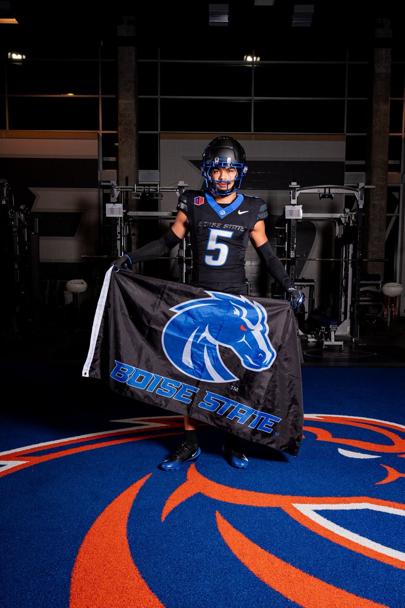 Kyle Hall tweet media