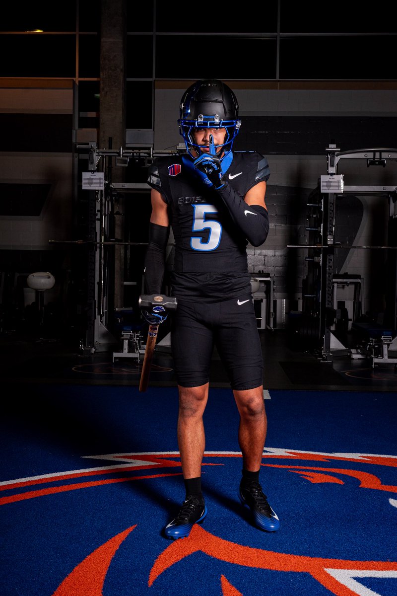 Kyle Hall tweet media