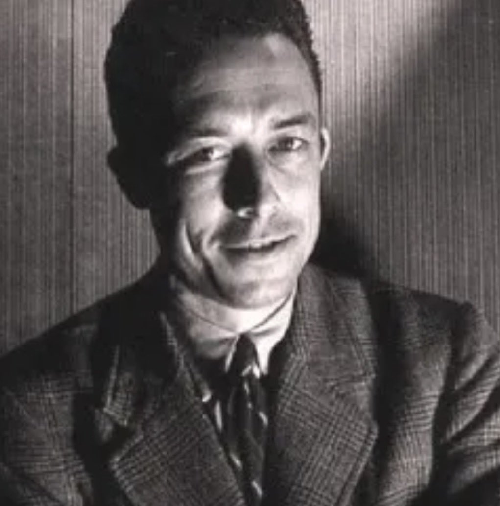 SaatcSertac's tweet photo. 📚
“Bir gül yaprağı, bir kilometre taşı ya da bir insan eli; aşk, istek ya da çekim yasaları kadar önemlidir.”
Uyumsuz Yaşama (Sisifos Söyleni), Albert Camus
#günaydın #salı #felsefe #edebiyat #okuyorum #kitaptavsiyesi #okumalistem #kitapsaati #kitapönerisi #varoluşçuluk https://t.co/d781l7GGit
