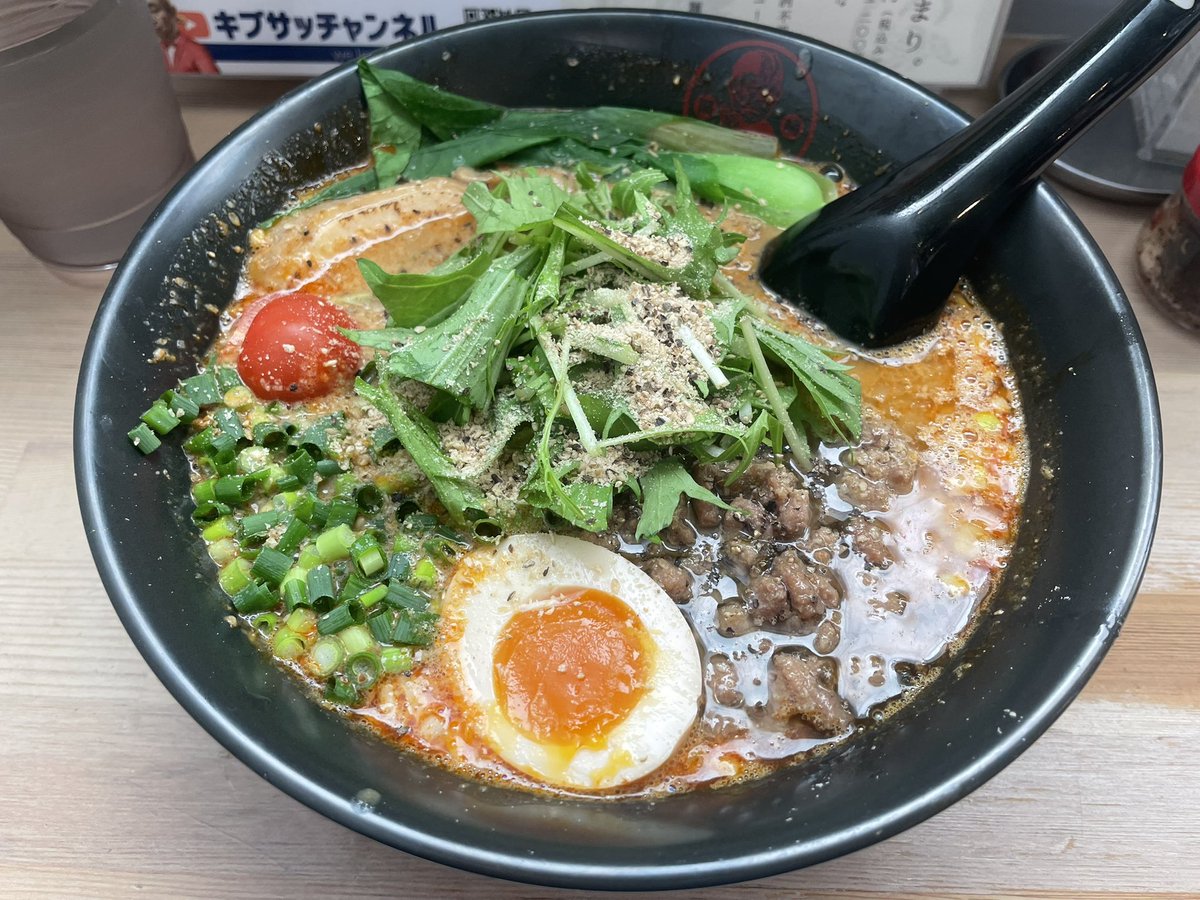 MagicSmile_ts's tweet image. 話を聞いたら食べるしかないでしょ
豆乳坦々麺あったかいやつ、小ライス追加して存分に楽しんだ、美味かった〜
#キブサチ