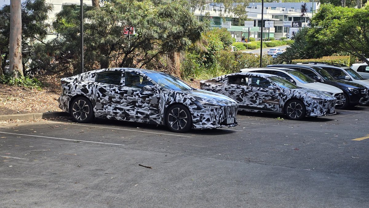 jimhooke's tweet photo. @LudicrousFeed @carloop_au And then there were two... the cammo is coming off in places. At my usual "spotting-space" at Crowne Plaza, Macquarie Park, NSW https://t.co/NI9aroOHte