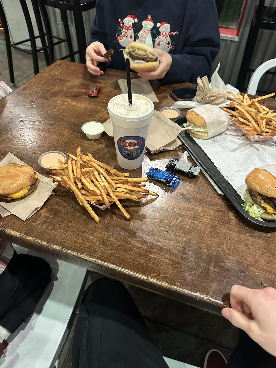 Chasingmytail's tweet image. Life can’t get better than this