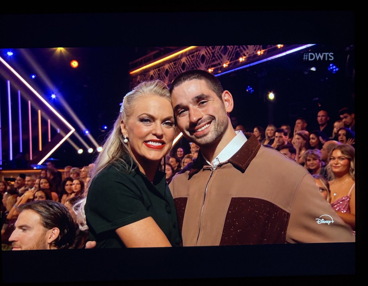 suchankovic's tweet image. That’s MY winners !! I’m so proud of you !! ❤️❤️🥹 #elainehendrix #DWTS34