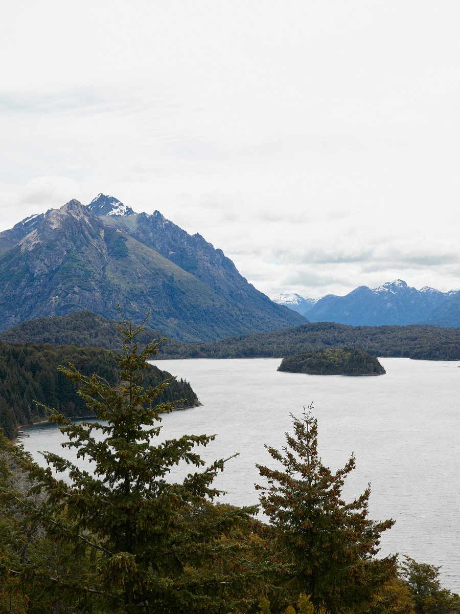 0xprivacypools's tweet image. 1 off-site, 3 panels, 7 talks, Kohaku unveiled, and many important conversations big and small

thank you to everyone who visited our booth, went to a panel or talk, and shared your love for ethereum + privacy

@EFDevcon was special, thank you 🇦🇷