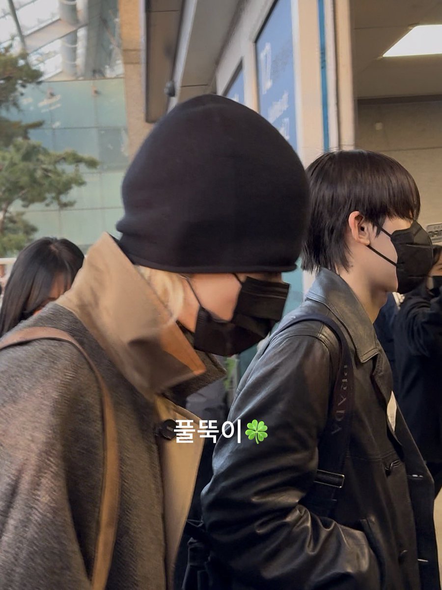 pultteog_Eee's tweet image. 251126🦊🐤

#선우 #니키 
#sunoo #niki #sunki
#enhypen