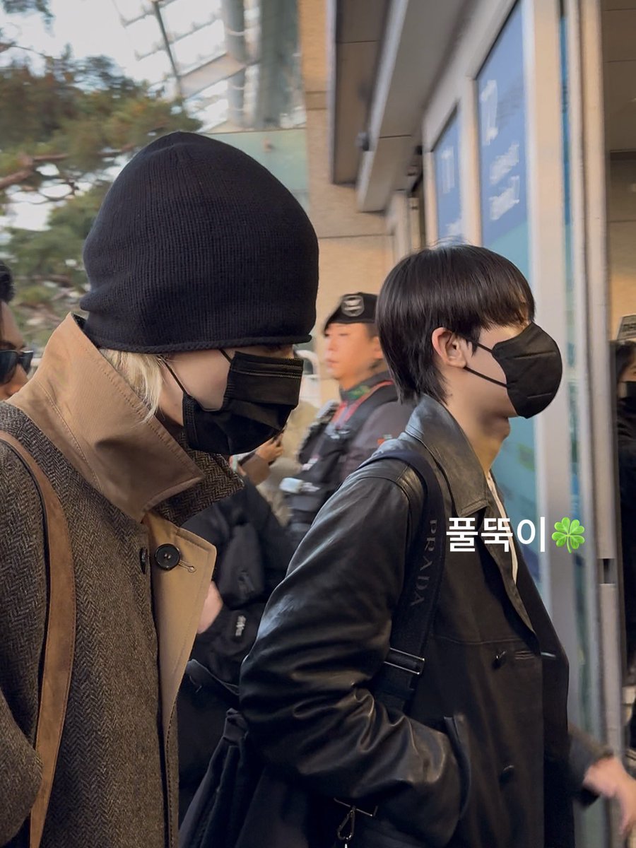 pultteog_Eee's tweet image. 251126🦊🐤

#선우 #니키 
#sunoo #niki #sunki
#enhypen