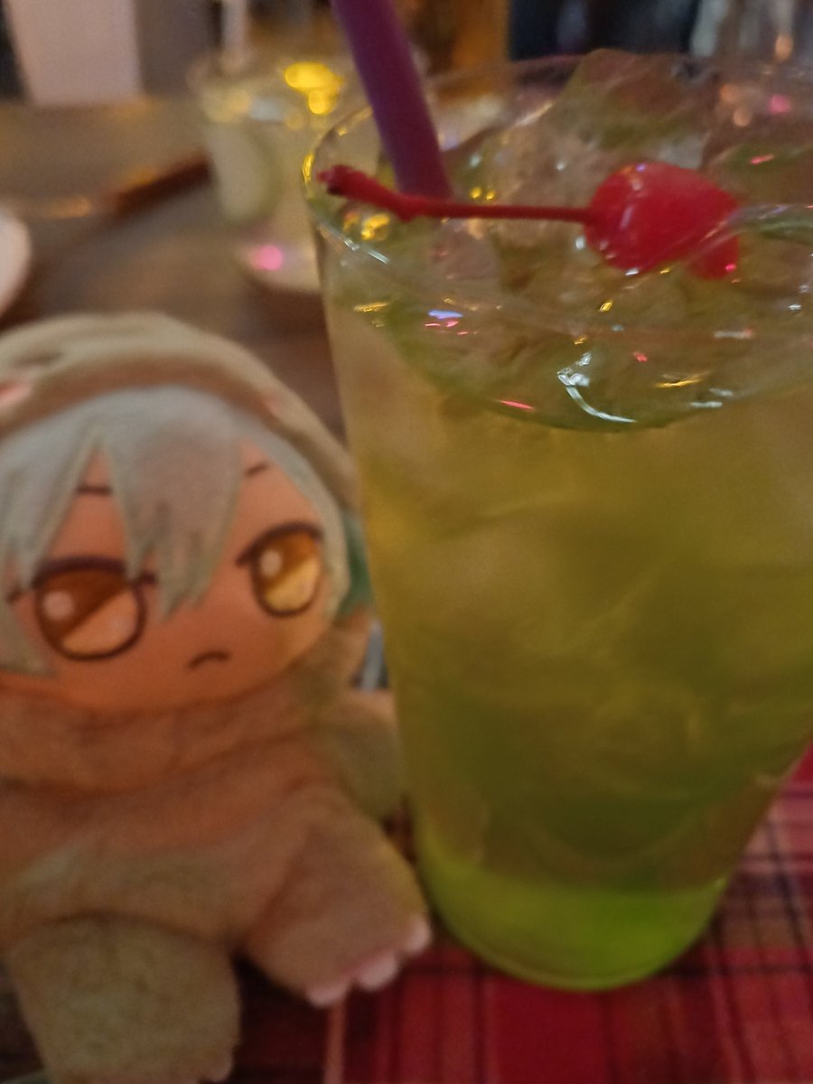 아들 새옷 사줬습니다