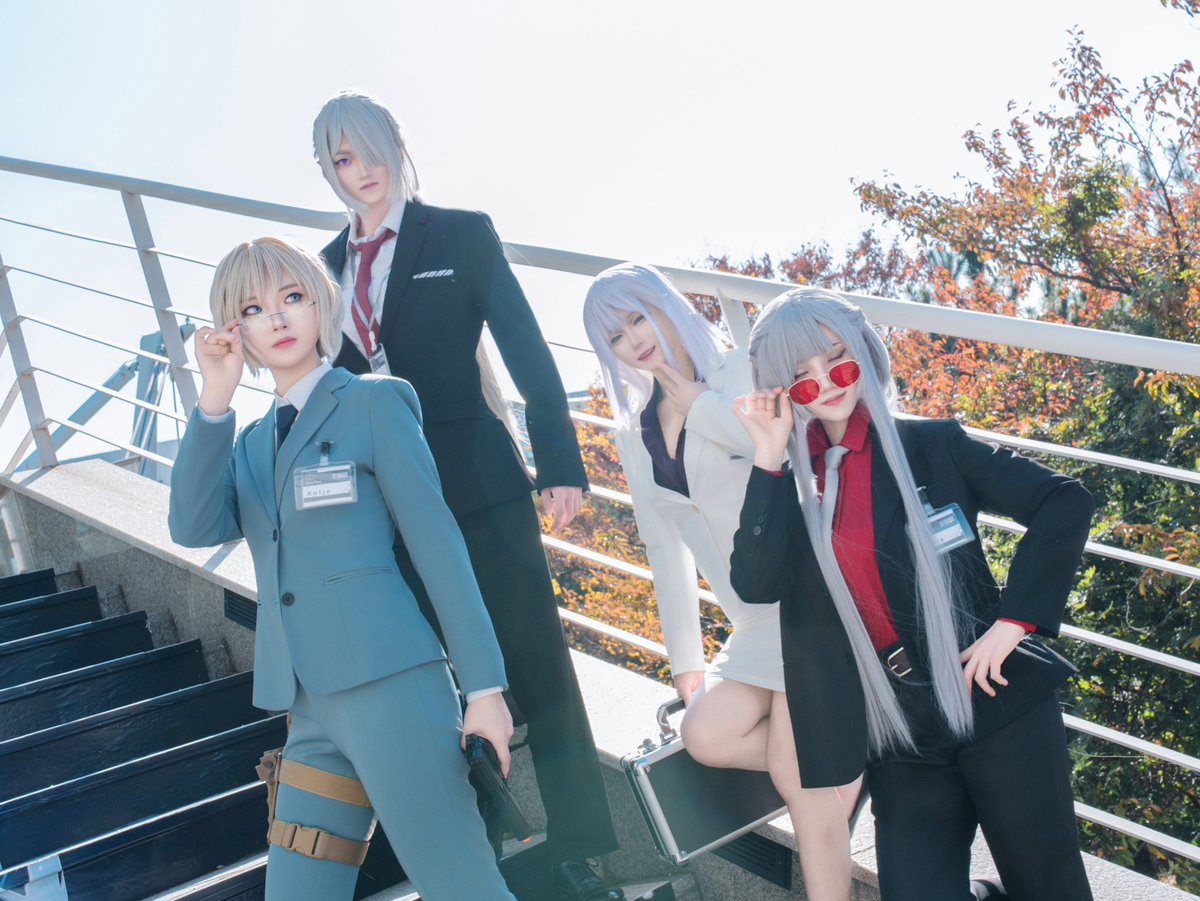 Dual Randomness DEFY
@ G STAR 2025

AN-94: Antje <a href="/titem27/">티템TITEM</a>
AK-15: Erwin <a href="/shamiru_cos/">샤미루 shamiru</a>
RPK-16: Renate <a href="/_none_4_cos/">노네</a>
AK-12: Lucia <a href="/Miho_cosplay/">미호 Михо</a>

#cosplay #コスプレ
#GirlsFrontline #ドルフロ #AN94 #AK15 #RPK16 #AK12