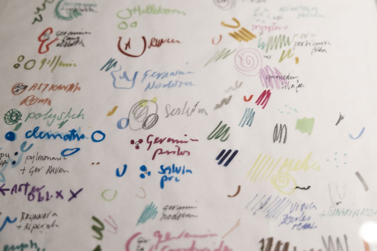 CulturaVLL_'s tweet image. ¡Si te apasiona la arquitectura, esto te interesa! 🤩

La expo del @PatioHerreriano &apos;Dibujos de Arquitecturas&apos; recoge los apuntes, bocetos y esbozos de diversos arquitectos sobre múltiples y reconocidas construcciones ✏️🏠

ℹ️+INFO en museoph.org/exposicion/dib…