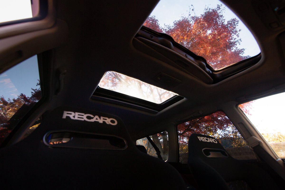 tk_BH5_1JZ's tweet image. サンルーフと紅葉🍁

📸@boya_photo